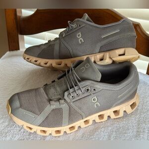 On Cloud Women's Size 9.5 Cloud 5 Grey/Pink Shoes Zinc Shell